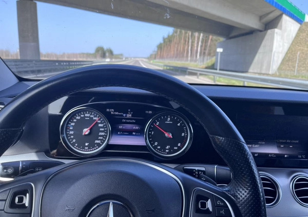 Mercedes-Benz Klasa E cena 82999 przebieg: 363000, rok produkcji 2018 z Rzeszów małe 704